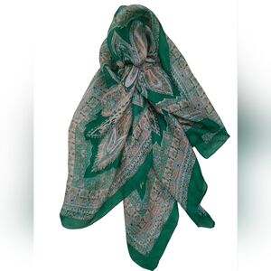 Beautiful, 100% Silk UNBRANDED Scarf